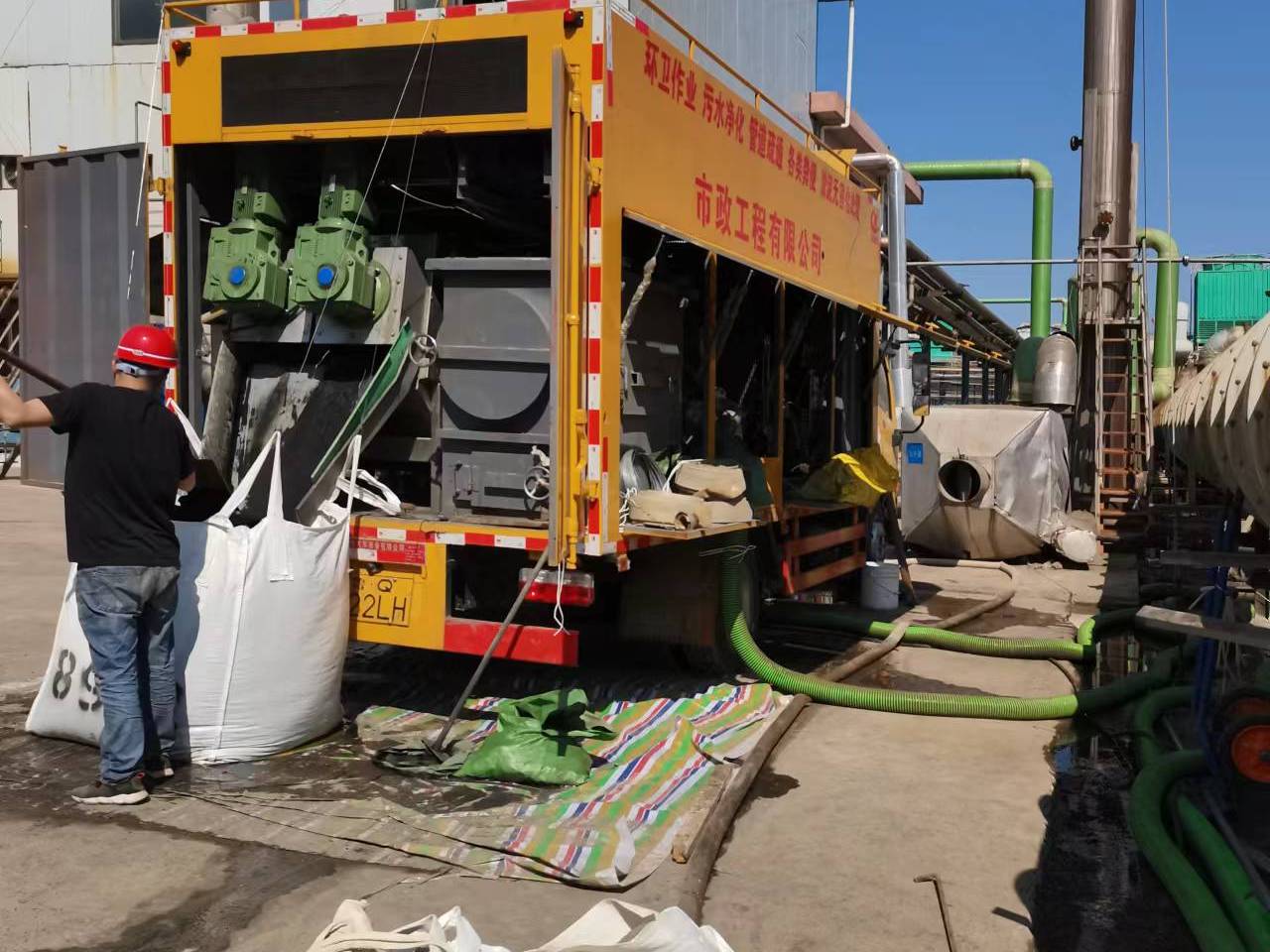 阿拉善淤泥压干处理